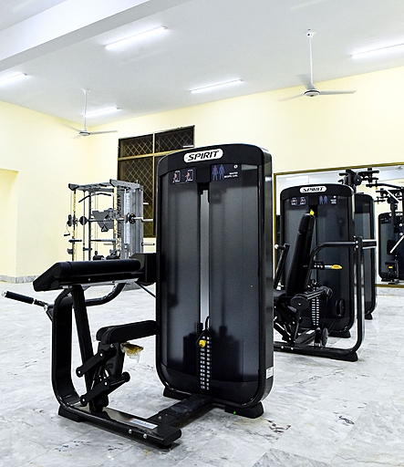 Бицепс машина в положении сидя SPIRIT SP-3506 со стеком 90 кг