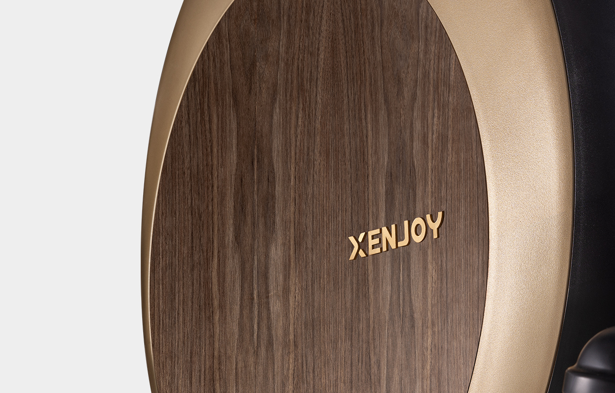 Эллиптический тренажер XENJOY XE5 (электрически изменяемый угол)