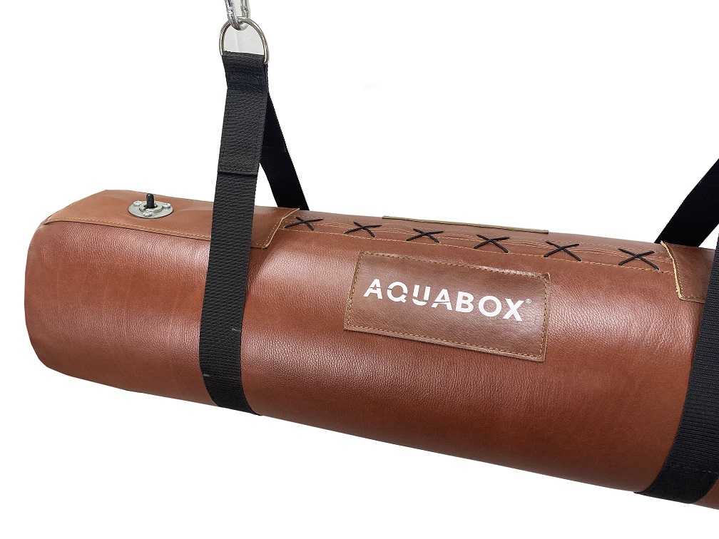 Мешок боксерский водоналивной горизонтальный AQUABOX кожа 30/120/40 кг коричневый
