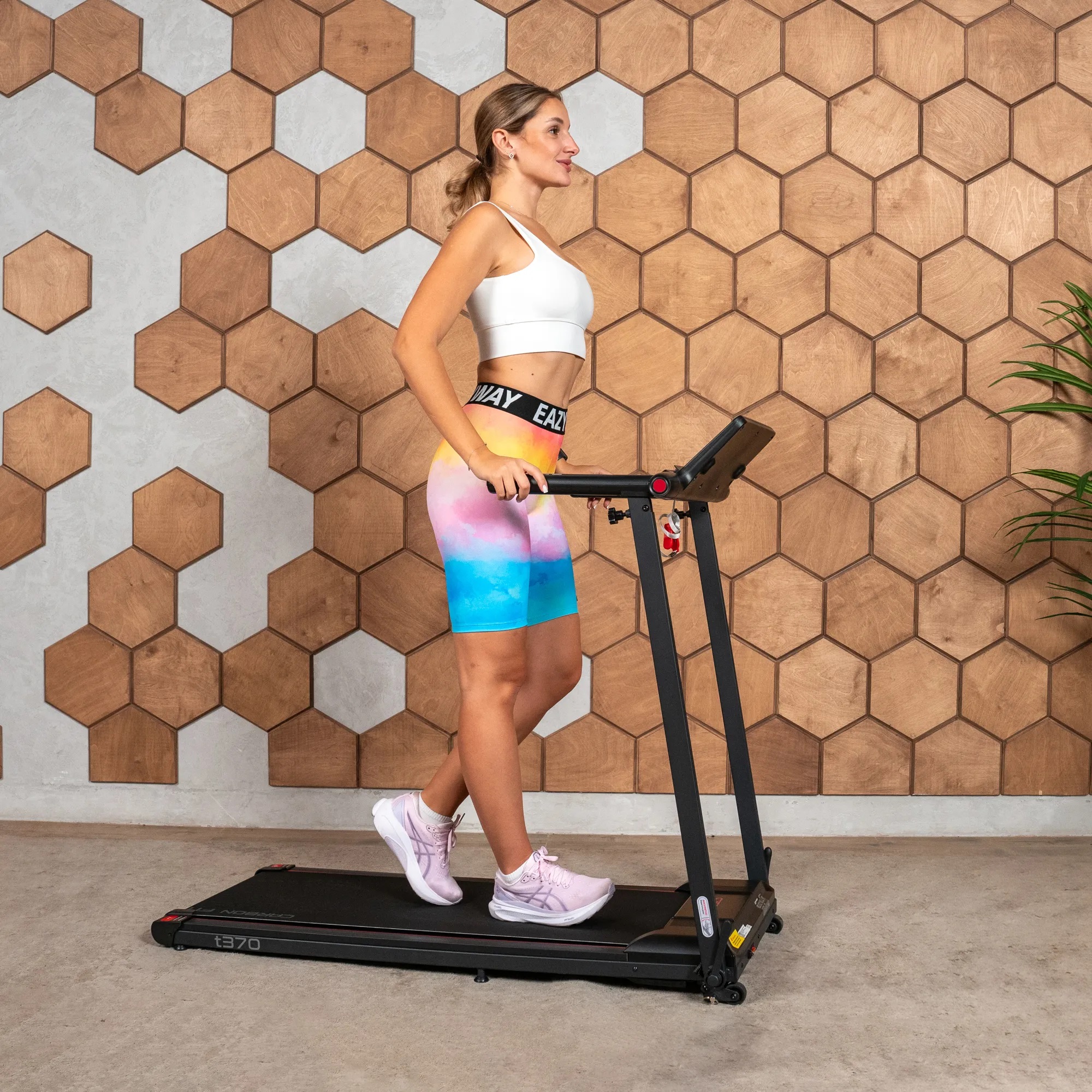 Беговая дорожка CARBON FITNESS T370